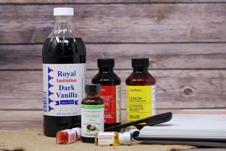 flavorings cake decorating at bulk food store Columbus Ohio